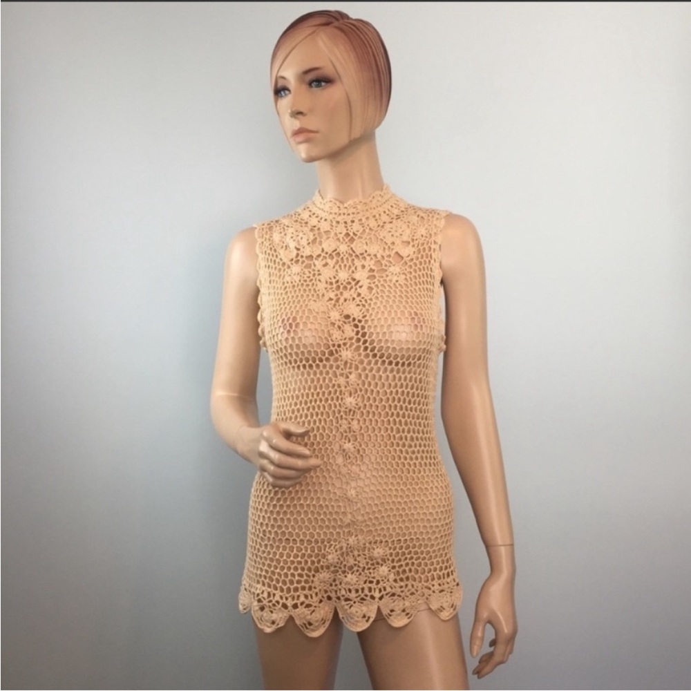 Banana Republic crochet top